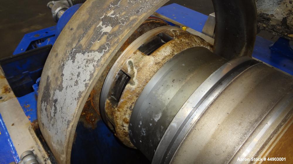 Used Alfa Laval Aldec 556 Solid Bowl Decanter Centrifuge.(PARTS MACHINE) 2205 Stainless steel (product contact areas). Maximum bowl speed 3650 rpm, 152mm single lead conveyor with hardfacing, diamete...