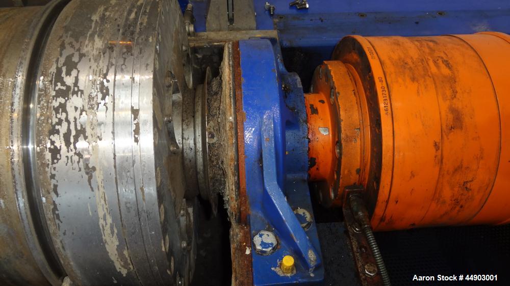 Used Alfa Laval Aldec 556 Solid Bowl Decanter Centrifuge.(PARTS MACHINE) 2205 Stainless steel (product contact areas). Maximum bowl speed 3650 rpm, 152mm single lead conveyor with hardfacing, diamete...