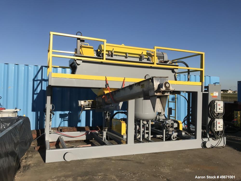 Unused- United Dewatering Skid. 304L Stainless Steel. Consisting of: United SS1000 18.5 x 50 decanter centrifuge. Max bowl speed 3200 RPM, 2617 G's, rated at 1000 LPM. Hard faced conveyor, 60hp XP mo...