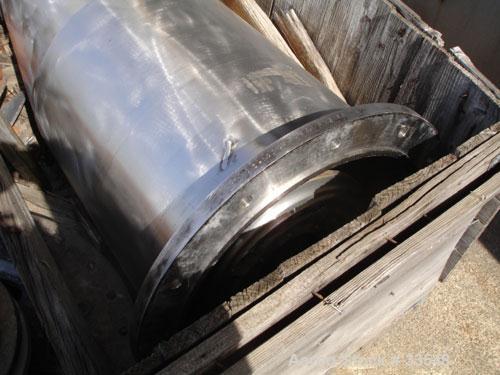 USED: Bird HB-2500 solid bowl decanter centrifuge, 316 stainless steel. 8 deg contour bowl, end discharge. 6" single lead hardsurfaced conveyor. SA-69 80:1 gearbox, 30 hp motor, 230/460/3/60/1765 rpm...