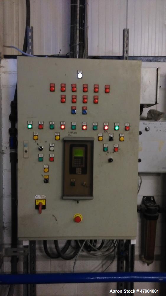 Used Centriquip CQ-3000 Solid Bowl Decanter Centrifuge. Max speed 4500 rpm, 3 x 415 V 50 HZ motor 18.5 Kw control panel. Mfg 2011. Unit is refurbished. Refurbishment includes:. Dismantle the Centrifu...