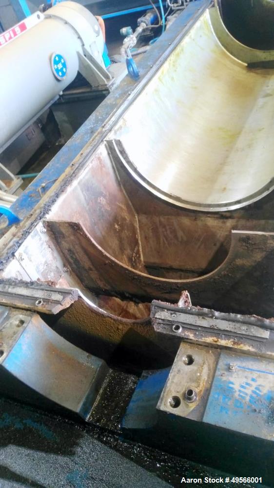 Used Flottweg Z6E-4/444 Tricanter Solid Bowl Decanter Centrifuge. Max bowl speed 3200 rpm, three phase separation (liquid/liquid/solids separation), conveyor, base, casing, feed pipe, grease lubricat...