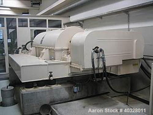 Used KHD Decanter Centrifuge, Model S4-1. Carbon steel, 35.4" (900 mm) diameter bowl. Max bowl speed 1400 rpm by a fully hydraulic 100 hp/75 kW XP motor. Drum wall thickness 0.6" (16 mm). Viscotherm ...