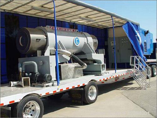 Used 40' Mobile Pieralisi Giant 2 Decanter Centrifuge System, stainless steel construction (product contact areas), max bowl speed 2200 rpm, single lead conveyor with wear protection, 55 kW roto-dif,...
