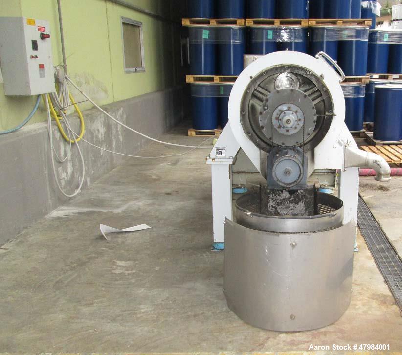 Used Pieralisi Jumbo 2 Solid Bowl Decanter Centrifuge. Stainless steel on product contact areas. Maximum bowl speed 3250 rpm, single lead conveyor, gearbox incl. back drive, cast casing, feed pipe, 5...