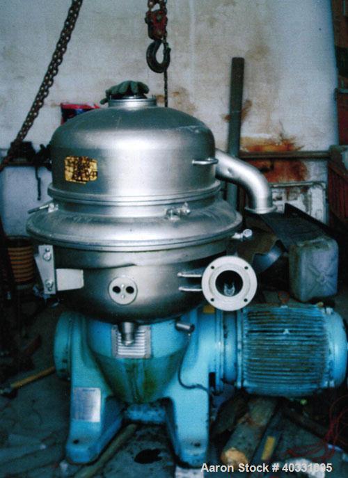 Used Alfa Laval centrifuge, type AFPX513XGD-1403/1996. Material of construction is stainless steel. Capacity 4m3 , max bowl speed 5121 rpm by a 45 hp/30 kW, 300 volt/50 cycle/3 ph motor. Max working ...