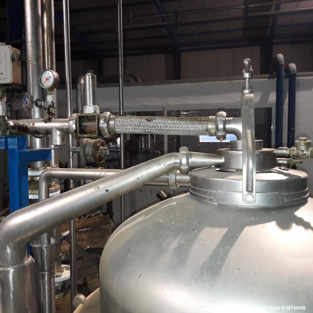 Used Alfa Laval SRPX-417 HGV-14CH Desludger Disc Centrifuge. 316 Stainless steel construction (product contact areas), separator design liquid/liquid/solids. Bottom feed design, flange drive motor, 1...
