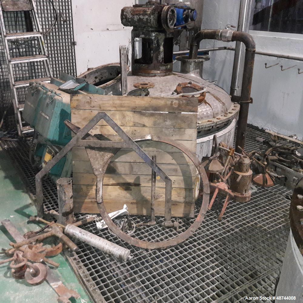 Used Alfa Laval SRPX-417 HGV-14CH Desludger Disc Centrifuge. 316 Stainless steel construction (product contact areas), separator design liquid/liquid/solids. Bottom feed design, flange drive motor, 1...