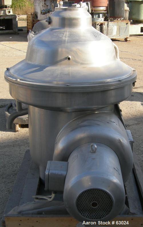USED: Westfalia separator, type MSA-90-01-076. 316 stainless steel construction. Self-desludging. Max bowl speed 5920 rpm by a 27.75 hp/ 18.5 kw-380 volt/50 cycle/3 ph Loher type A180LA-4 motor.