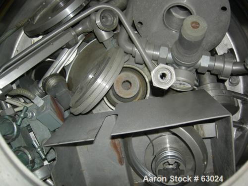 USED: Westfalia separator, type MSA-90-01-076. 316 stainless steel construction. Self-desludging. Max bowl speed 5920 rpm by a 27.75 hp/ 18.5 kw-380 volt/50 cycle/3 ph Loher type A180LA-4 motor.