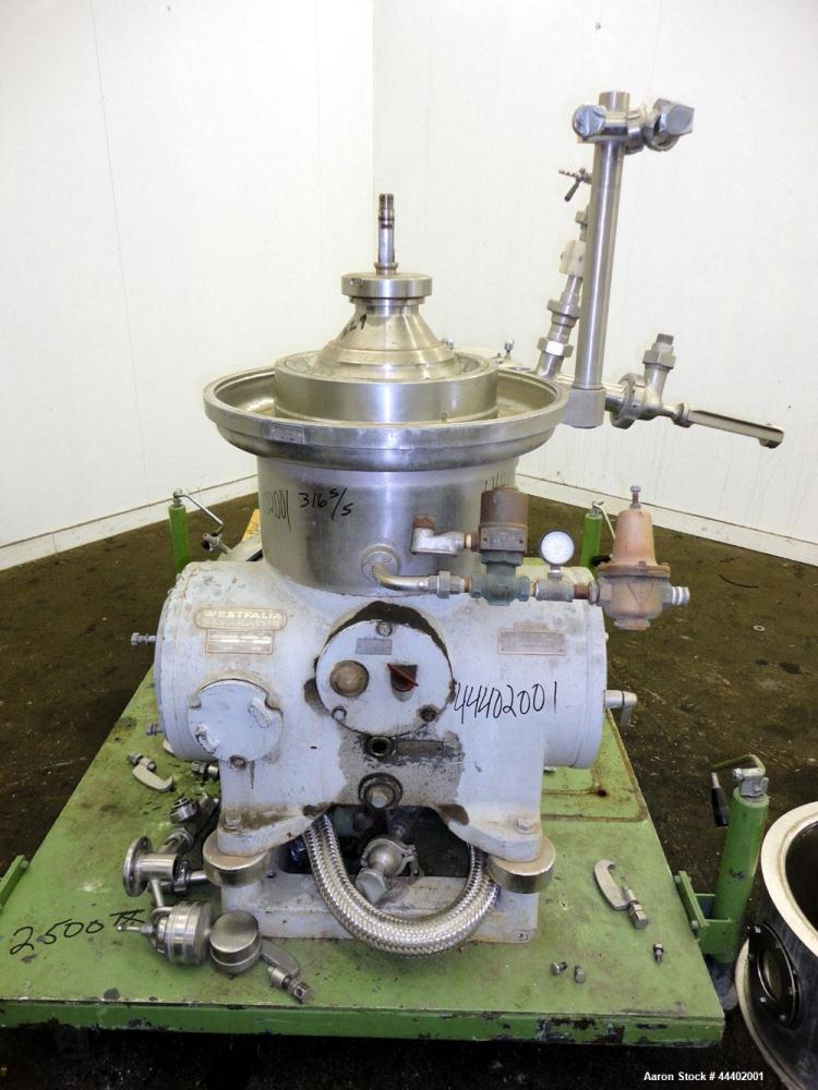 Used Westfalia SA-14-06-076 Desludger Disc Centrifuge.  329 Stainless steel construction on product contact areas. Maximum bowl speed 7560 rpm, clarifier design (liquid/solids), centripetal pump liqu...
