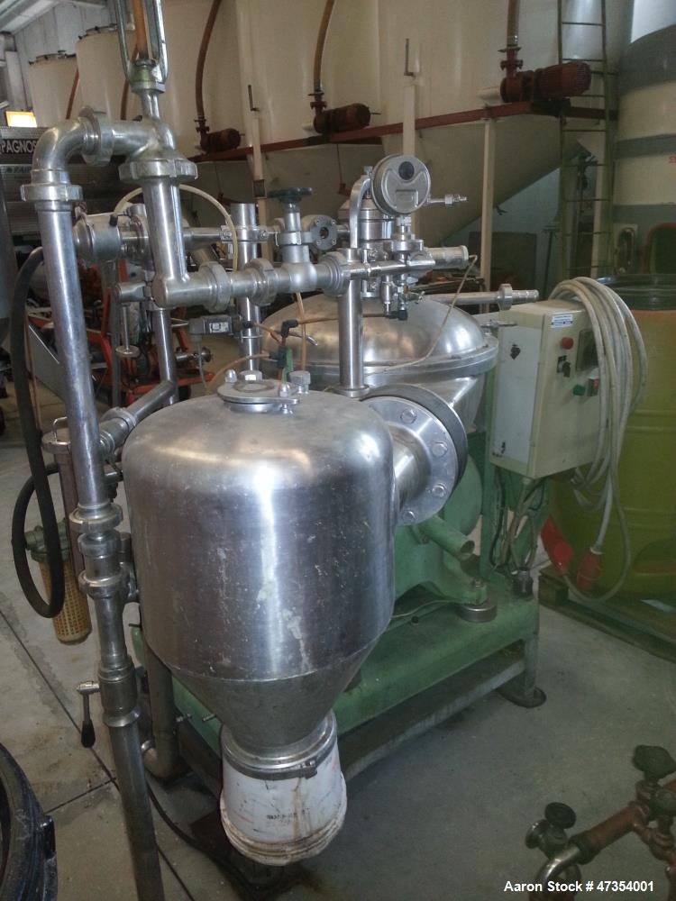Used Westfalia SA 19-47-076 Desludger Disc Centrifuge. 316 Stainless steel (product contact areas), maximum bowl speed 8150 rpm. Hermetic clarifier design, drive motor (50 hz). Control panel. Mounted...