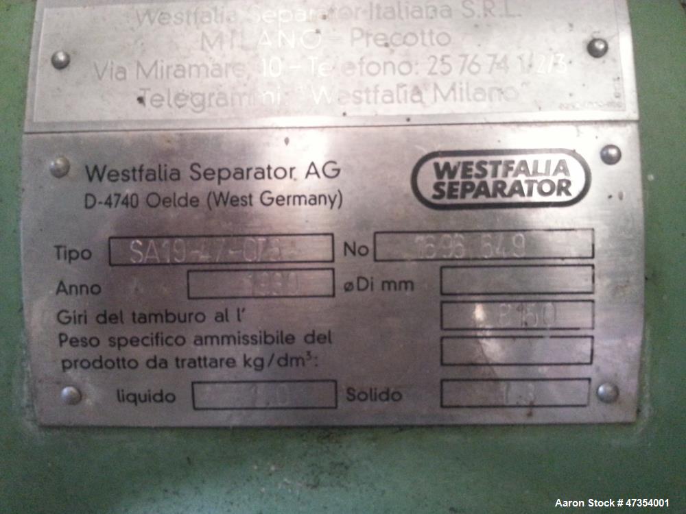 Used Westfalia SA 19-47-076 Desludger Disc Centrifuge. 316 Stainless steel (product contact areas), maximum bowl speed 8150 rpm. Hermetic clarifier design, drive motor (50 hz). Control panel. Mounted...