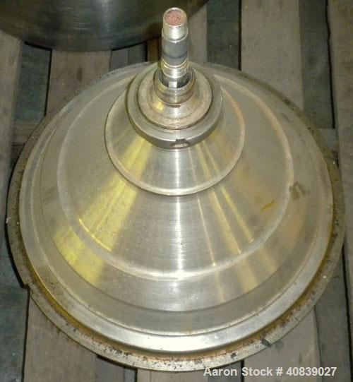 Used Westfalia SA-20-47-576 Desludger Disc Centrifuge. 316 stainless steel construction (product contact areas), max bowl speed 6400 rpm, hydrohermetic design, clarifier design, centripetal pump liqu...