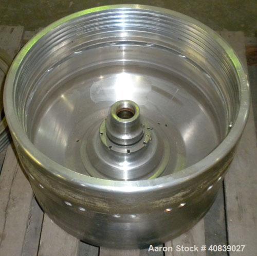 Used Westfalia SA-20-47-576 Desludger Disc Centrifuge. 316 stainless steel construction (product contact areas), max bowl speed 6400 rpm, hydrohermetic design, clarifier design, centripetal pump liqu...