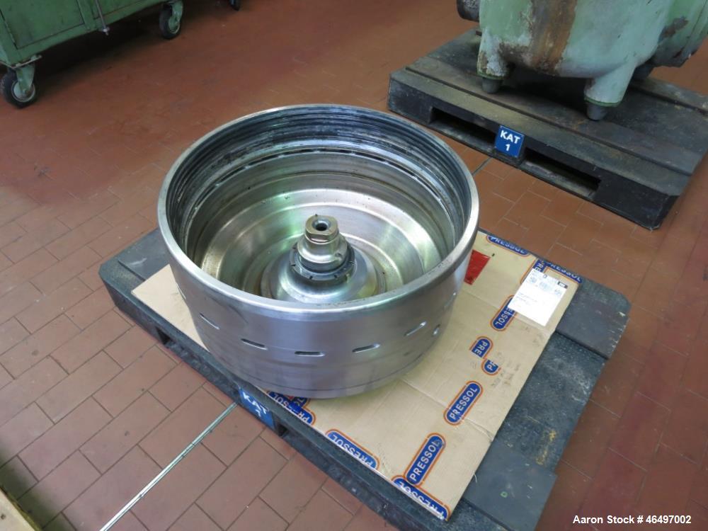 Used Westfalia SA-45-03-076 Disc Centrifuge. 316 Stainless steel construction (product contact areas). Maximum bowl speed 5000 rpm, separator design (Liquid/liquid/solids separation), heavy phase cen...