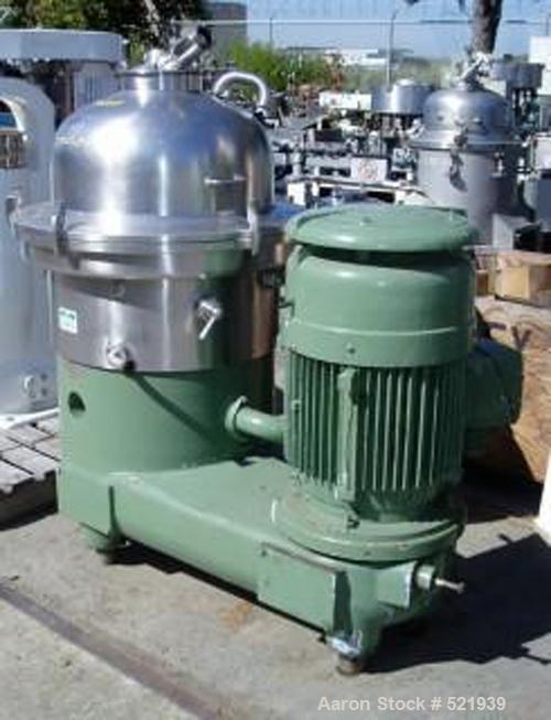 USED: Westfalia SA-60-06-177 desludger disc centrifuge. 316 stainlesssteel construction on product contact areas, max bowl speed 5000 rpm,clarifier design, centripetal pump liquid discharge, belt dri...