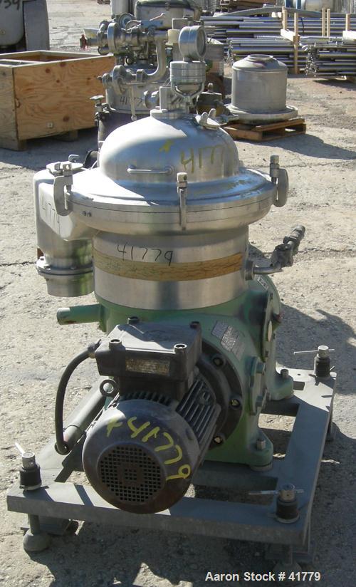 USED: Westfalia SAMR-3036 desludger centrifuge. 316 stainless steel clarifier design. Max bowl speed 7500 rpm, 7.5 kw drive motor.