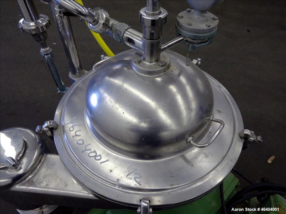 Used Westfalia SAMR-3036 Desludger Disc Centrifuge. 316 Stainless steel (product contact areas), maximum bowl speed 7500 rpm, clarifier design (liquid/solids separation), centripetal pump liquid disc...