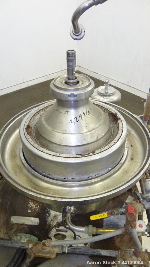 Used Westafalia SAMR 5036 Desludger Disc Centrifuge. 329 Stainless steel construction (product contact areas), maximum bowl speed 6500 rpm. Clarifier design (liquid/solids separation), centripetal pu...