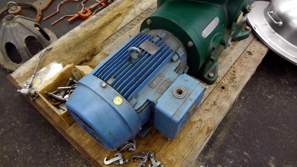 Used Stainless Steel Westfalia Desludger Disc Centrifuge, SAOH-5036   