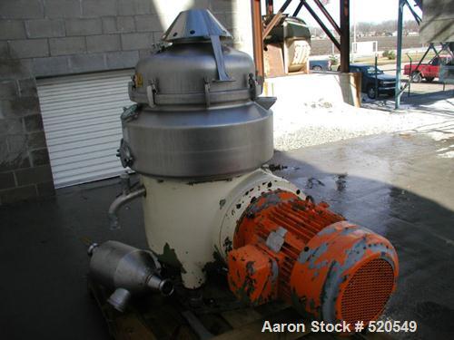 USED: Westfalia HDA-75-06-016 nozzle disc centrifuge, 316 stainlesssteel construction on product contact areas. Max bowls peed 5400 rpm,clarifier design, centripetal pump liquid discharge, direct dri...
