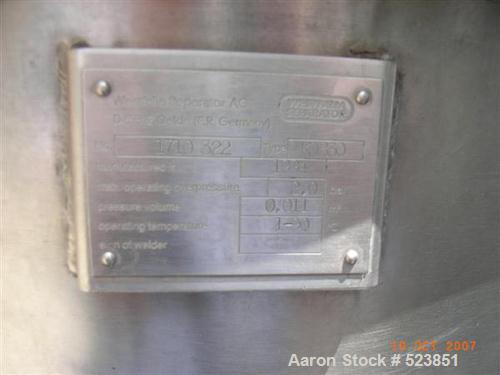 USED: Westfalia KDB-30-02-076 nozzle "Quark" centrifuge, 316 stainlesssteel construction on product contact areas. Light phase centripetalpump liquid discharge, heavy gravity overflow, direct driveco...