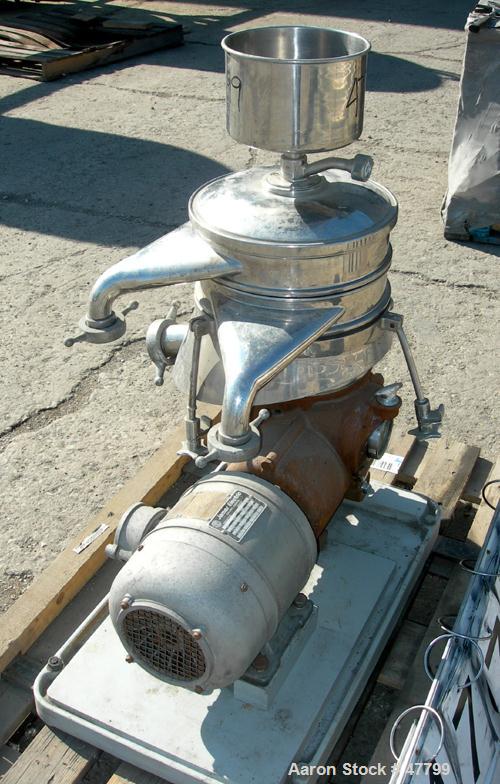 USED: Westfalia model SKOG-205 lab nozzle disc centrifuge, 316 stainless steel on product contact areas. Max bowl speed 7600 rpm, separator design. Driven by a 2 hp, 3/60/480 volt, 1750 rpm motor. Ba...