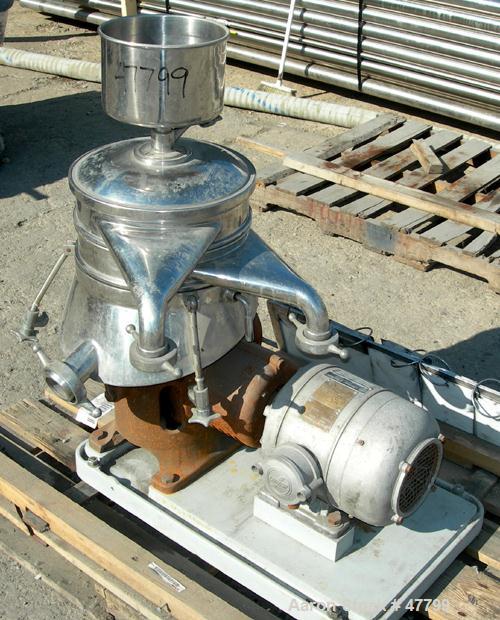 USED: Westfalia model SKOG-205 lab nozzle disc centrifuge, 316 stainless steel on product contact areas. Max bowl speed 7600 rpm, separator design. Driven by a 2 hp, 3/60/480 volt, 1750 rpm motor. Ba...
