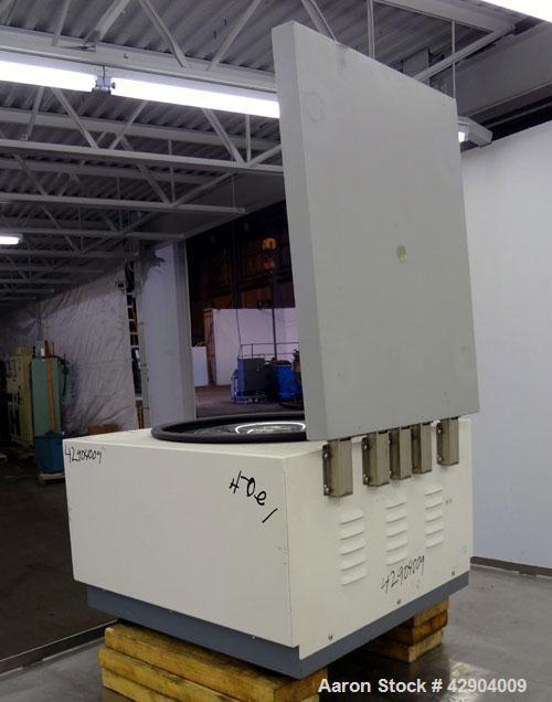 Used IEC Centra GP8 Ventilated Centrifuge, Model 5681. Maximum rpm 4600. Includes a type 218 rotor with (4) swinging buckets.