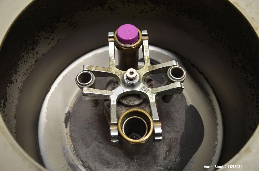 Used IEC International Equipment Company Lab Centrifuge, Model HN-S. Maximum 8450 rpm. Includes speed control, brake, and a model 211 4 position swing out rotor. Driven by a 1/7hp, 1/60/115 volt moto...