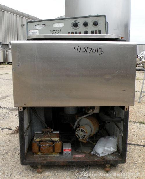 Used Sorvall RC-3 Refrigerated Floor Centrifuge. Approximate speeds to 5250 rpm, forces to 7,120 g. Model HG-4L swinging bucket rotor with (4) 4" diameter x 5 1/2" deep buckets. Top door.