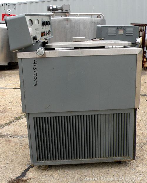 Used Sorvall RC-3 Refrigerated Floor Centrifuge. Approximate speeds to 5250 rpm, forces to 7,120 g. Model HG-4L swinging bucket rotor with (4) 4" diameter x 5 1/2" deep buckets. Top door.