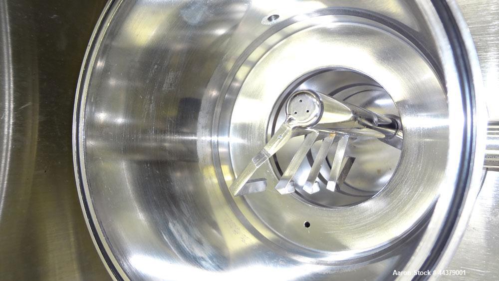 Used Carr Powerfuge P6 Pilot Separation System. 316L Stainless steel/Titanium Ti-6AL-4V construction (product contact areas). Rotating speed up to 15,325 rpm, G" force range 500 to 20,000. Nominal fl...