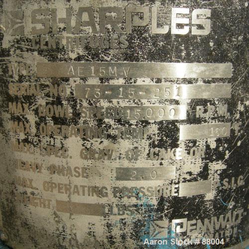 USED: Sharples AE-15MV Enbloc lube oil purifier. Max bowl speed 15,000 RPM. Driven by a 3 HP, 3/60/230/460 Volt, 3450 RPM motor. Includes a duplex pump.