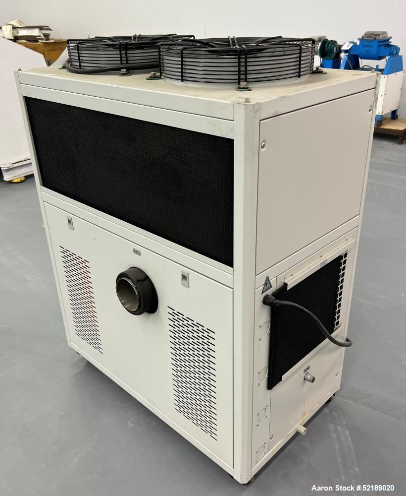 Used HailingKe Air Cooled Water Chiller, Model HL-03BS. Temperature range approximate 5 to 35 degrees C., 3 HP, 3 phase, 50 cycle, 380 volts. Serial# 19294601, built 04/26/2019.