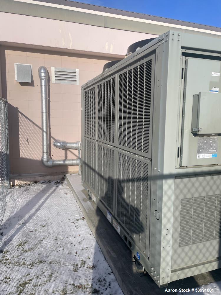 Used Trane CGAM 040G Air-Cooled Scroll Chiller – 40 Ton, 575V, 3 Phase