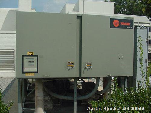 Used 125 Nominal ton Trane chiller, model RTAA125RTAA125AA125AYN01A0300BN. Air cooled screw chiller designed for 200/3/60 volt operation. Includes existing charge only of refrigerant. Also includes a...