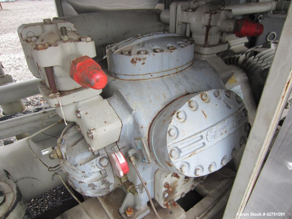 Used Union Kol-Flo Chiller, Model KXP-40. Approximate 40 tons. Driven by a 40 hp, 3/60/460 volt XP motor. R-134 Refrigerant. Compressor is manufactured by Carrier. It is a model number 5H60-170.