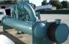 Used York YK MAXE Chiller, Model YKDSDSQ5, 350 Tons. Gear code WW. Refrigerant R-134A. Fluid type: water. Passes: 2. Evap. flow 840 gpm. Cond. flow 1,050 gpm. Evap. pressure drop: 15.3 ft. Cond. pres...
