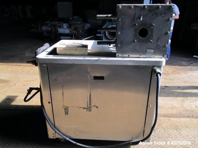 Used 5 TON ADVANTAGE CHILLER MODEL MCW5.  WATER COOLED UNIT WITH 2 HP 230VOLT, 3PH, 60HZ PUMP.  UTILIZES R-22 REFRIGERANT