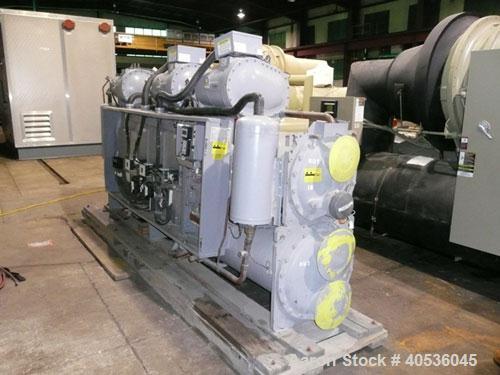 Unused-Slightly Damaged Carrier Model 30HXC246R--650--, Nominal 246 Ton, Water Cooled Screw Chiller. Designed for 460/3/60 volt operation and originally manufactured in 2003. The approximate unit dim...