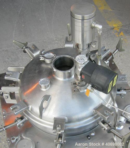 Used Dober Group Portable Chematic Clean-In-Place System consisting of: (1) Precision Stainless pressure tank, 35 gallon, 316L stainless steel. 20'' diameter x 26'' straight side, dished bolt on top,...