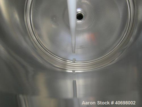Used Dober Group Portable Chematic Clean-In-Place System consisting of: (1) Precision Stainless pressure tank, 35 gallon, 316L stainless steel. 20'' diameter x 26'' straight side, dished bolt on top,...