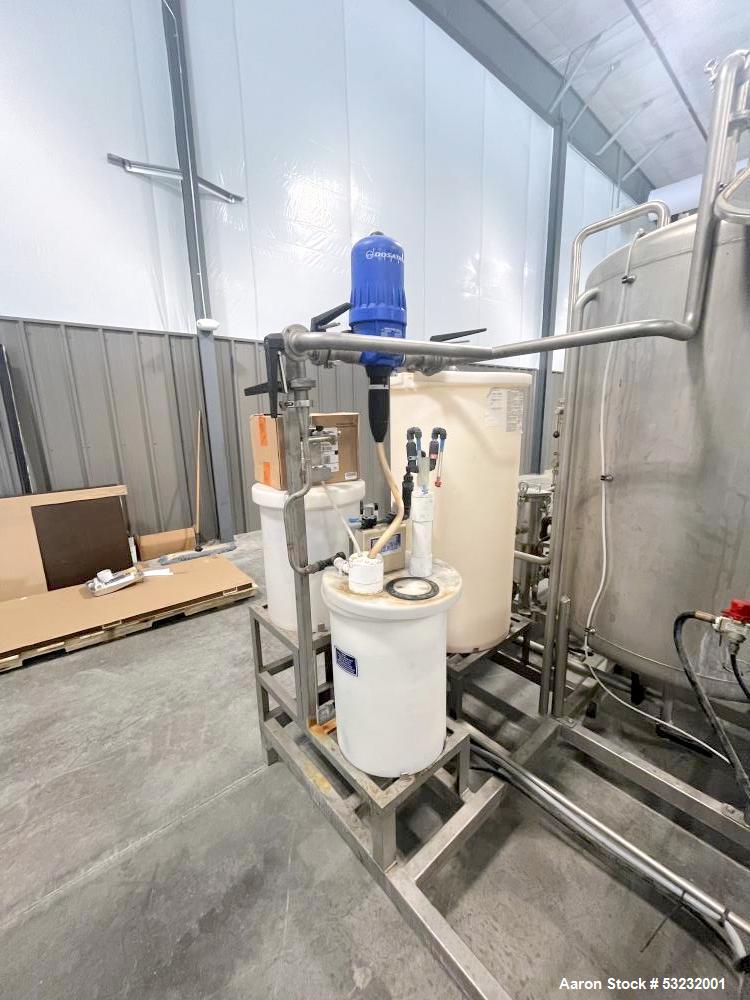 Used IDD Manual CIP/SIP System – (2) 250 Gallon Stainless Tanks, 5HP Pump, Filter, Mounted Skid
