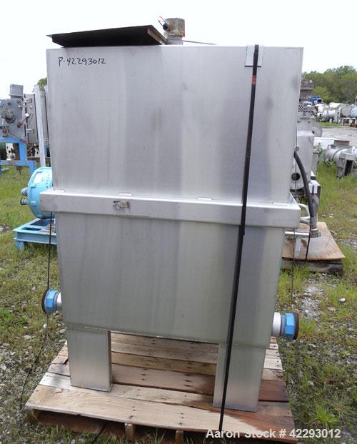 Used Klenzade Flo-Gineered Klenzmation CIP System consisting of: (1) Klenzade 3 compartment tank system, (2) approximate 70 gallon compartments, and (1) approximate 275 gallon compartment. (2) Klenza...
