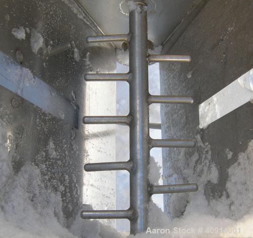 Used Allen Machinery Rotating Coating Drum, horizontal, plastic construction. 36" diameter x approximately 96" long. (8) internal flights, driven by a 1 hp, 3/60/230/460 volt, 1725 rpm gearmotor. Inc...