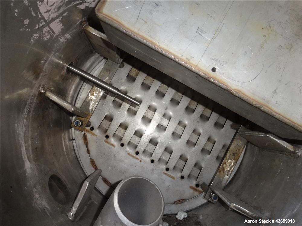 Used Stainless Steel Arrow Tank & Engineering Sieve Tray Column