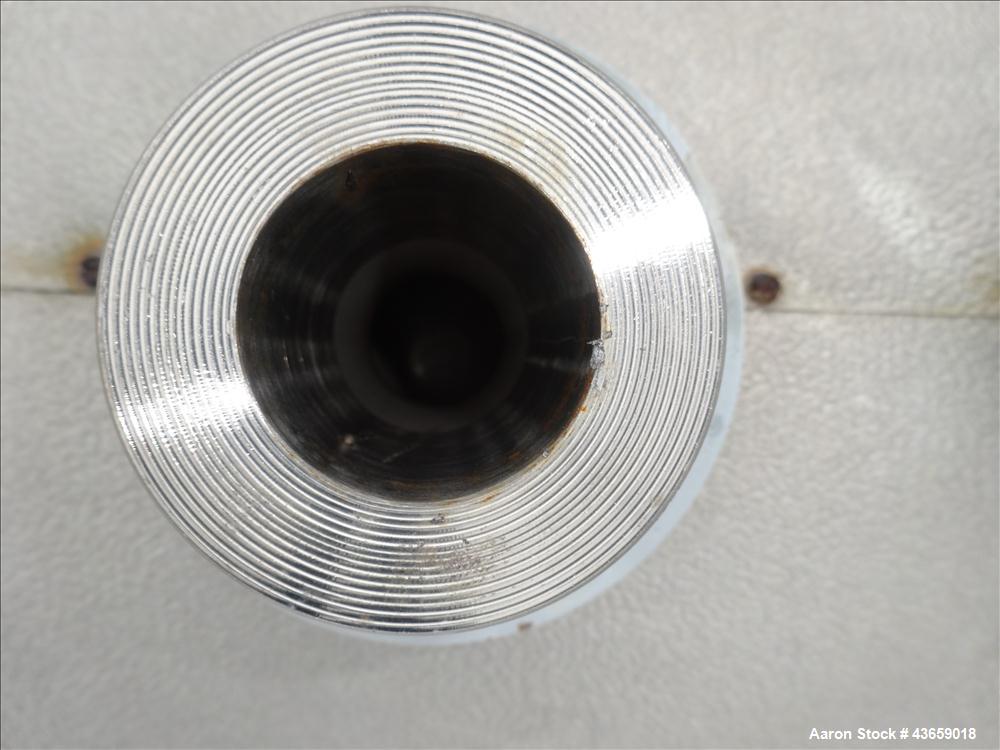 Used Stainless Steel Arrow Tank & Engineering Sieve Tray Column
