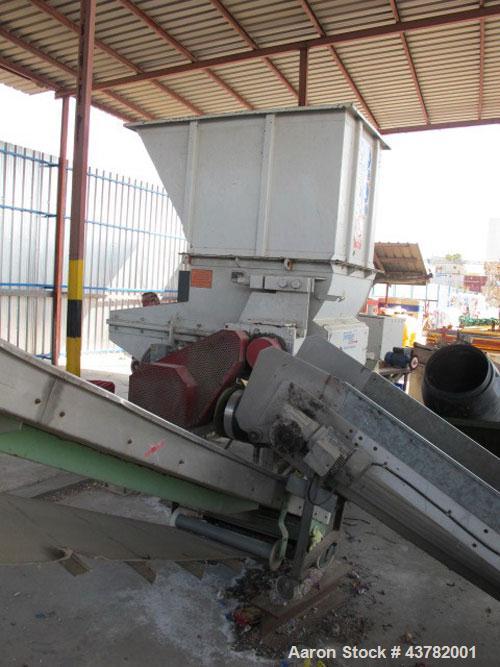 Used-Plastic Recycling Plant comprised of:  (1) AEM 167 kwa generator, motor 179 hp (134 kW).  (1) Shredder, 40 hp, rotor di...